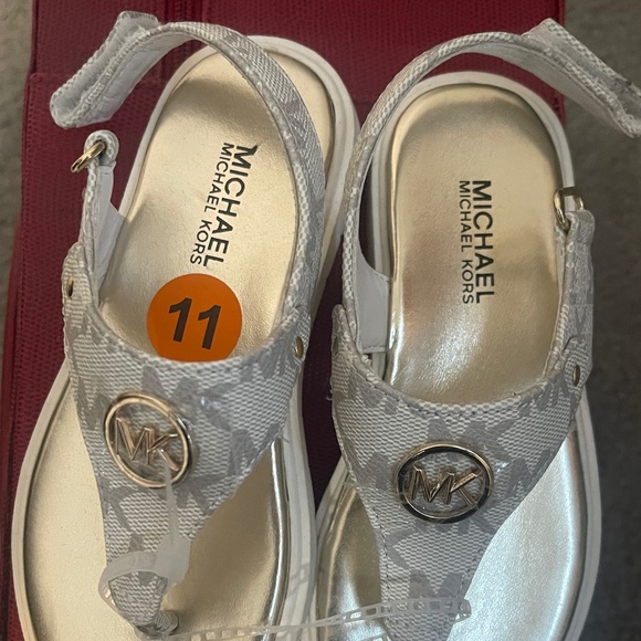 Michael Kors Sandals - Picture 1 of 3